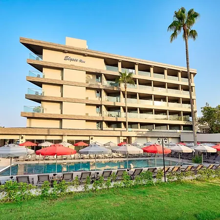 ホテル Elysee Rive 4*