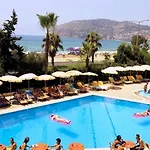 Elysee Rive فندق 4*