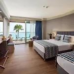فندق Elysee Rive 4*