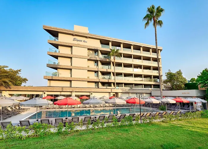 Hotell Elysee Rive 4*